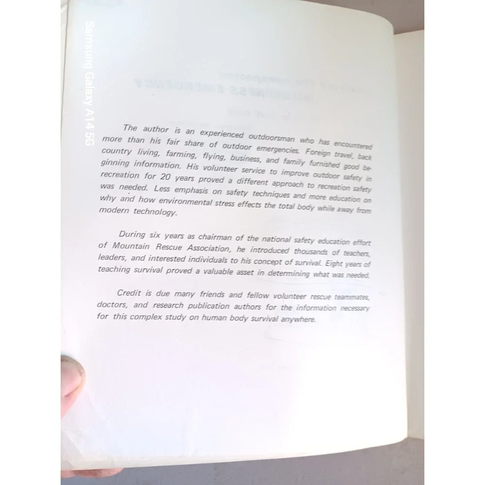GENE FEAR Surviving Unexpected Wilderness Emergency 1979 Survival Book